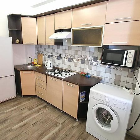 Flatrent Apartment Bishkek Ngoại thất bức ảnh