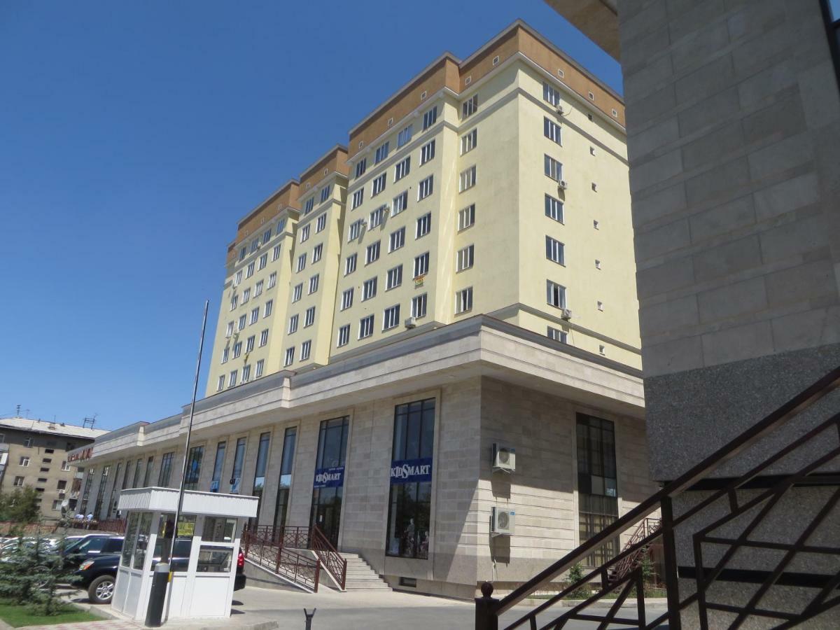 Flatrent Apartment Bishkek Ngoại thất bức ảnh